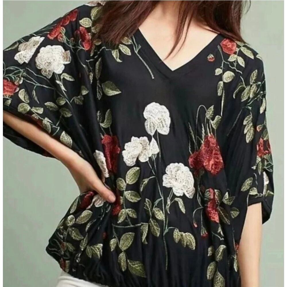 Akemi + Kin Anthropologie Allora Artisanal Embroidered Kimono Top Oversized XS S
